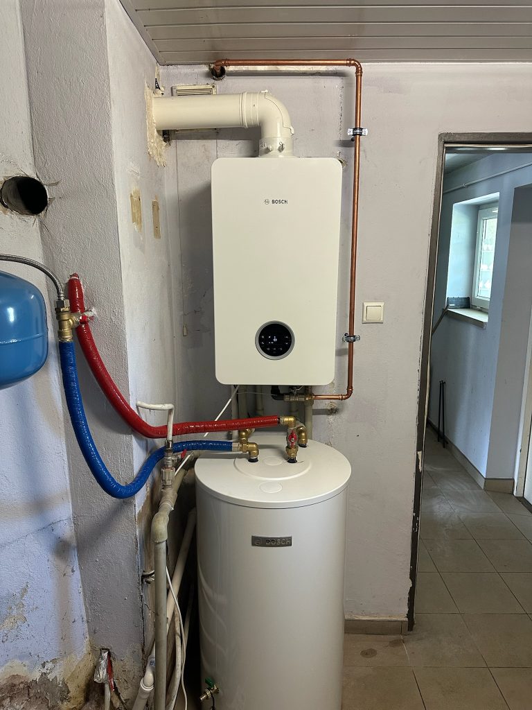 modernizacja kotłowni w domu, nowy kościół gazowy, wymiana kotła gazowego w domu
